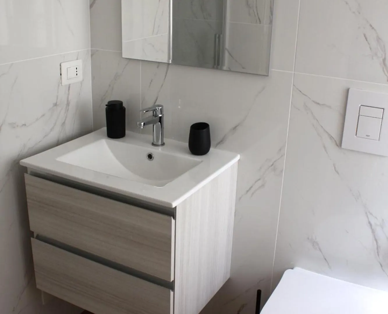 Pleasant Stays La Spezia Guest house