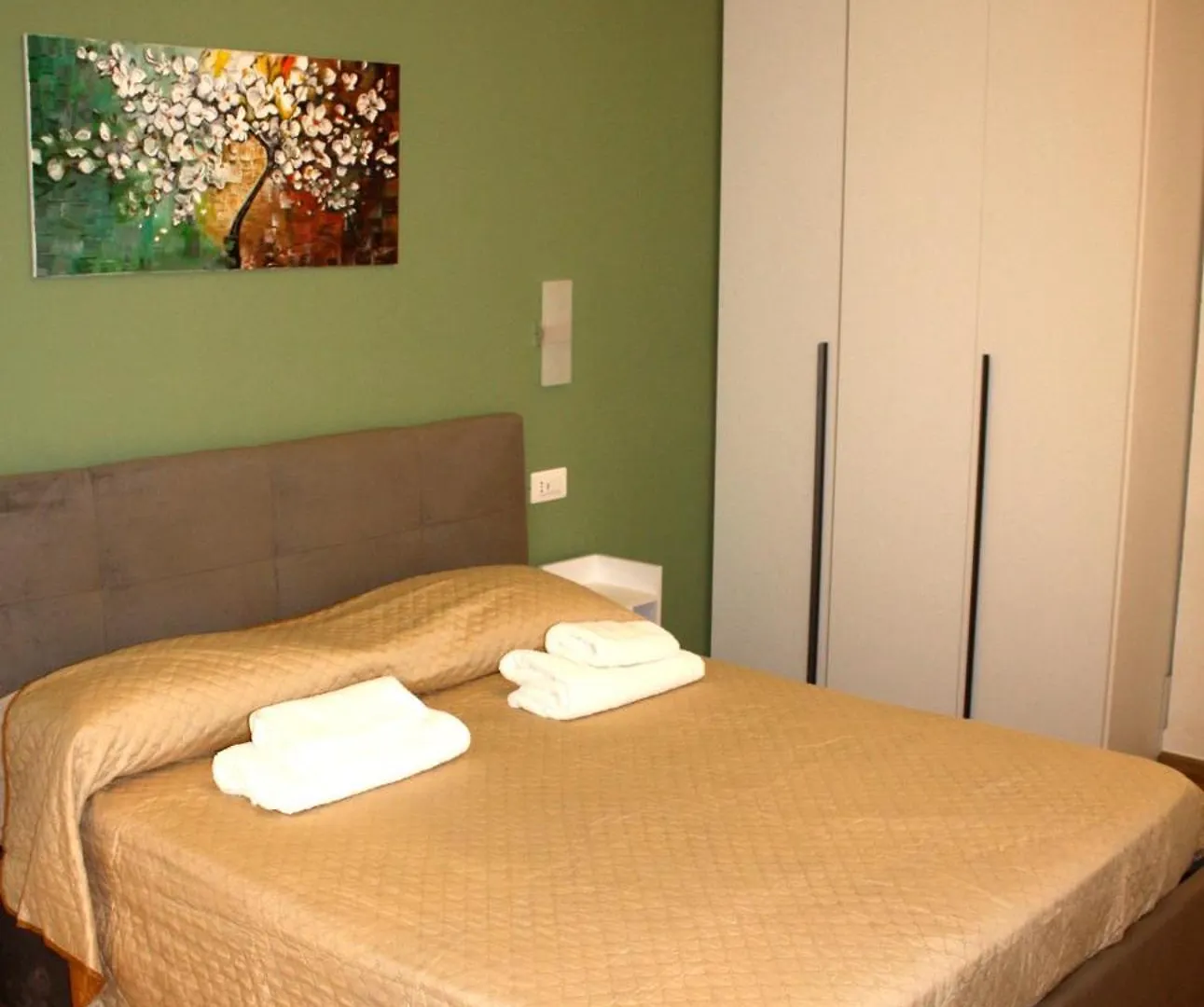 Pleasant Stays La Spezia 0*,  Italy